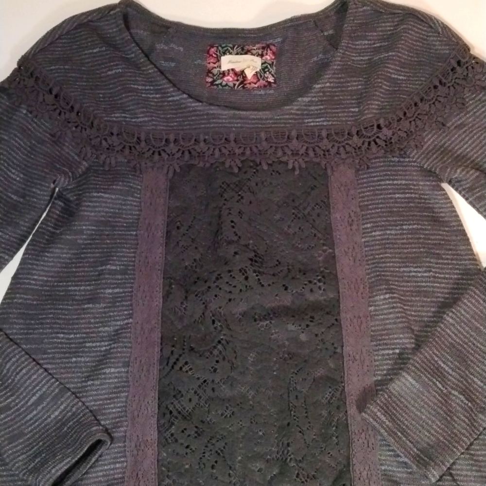 Meadow Rue Gray Long Sleeve Ruffle Hem Blouse Top Size S Lace Boho Crotchet Fall